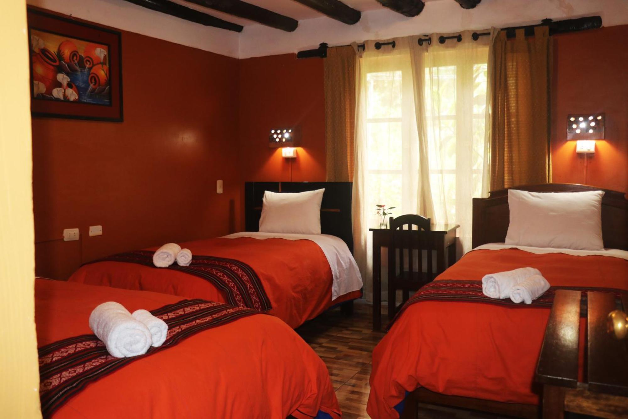 Wayras Hostal Ollantaytambo Esterno foto